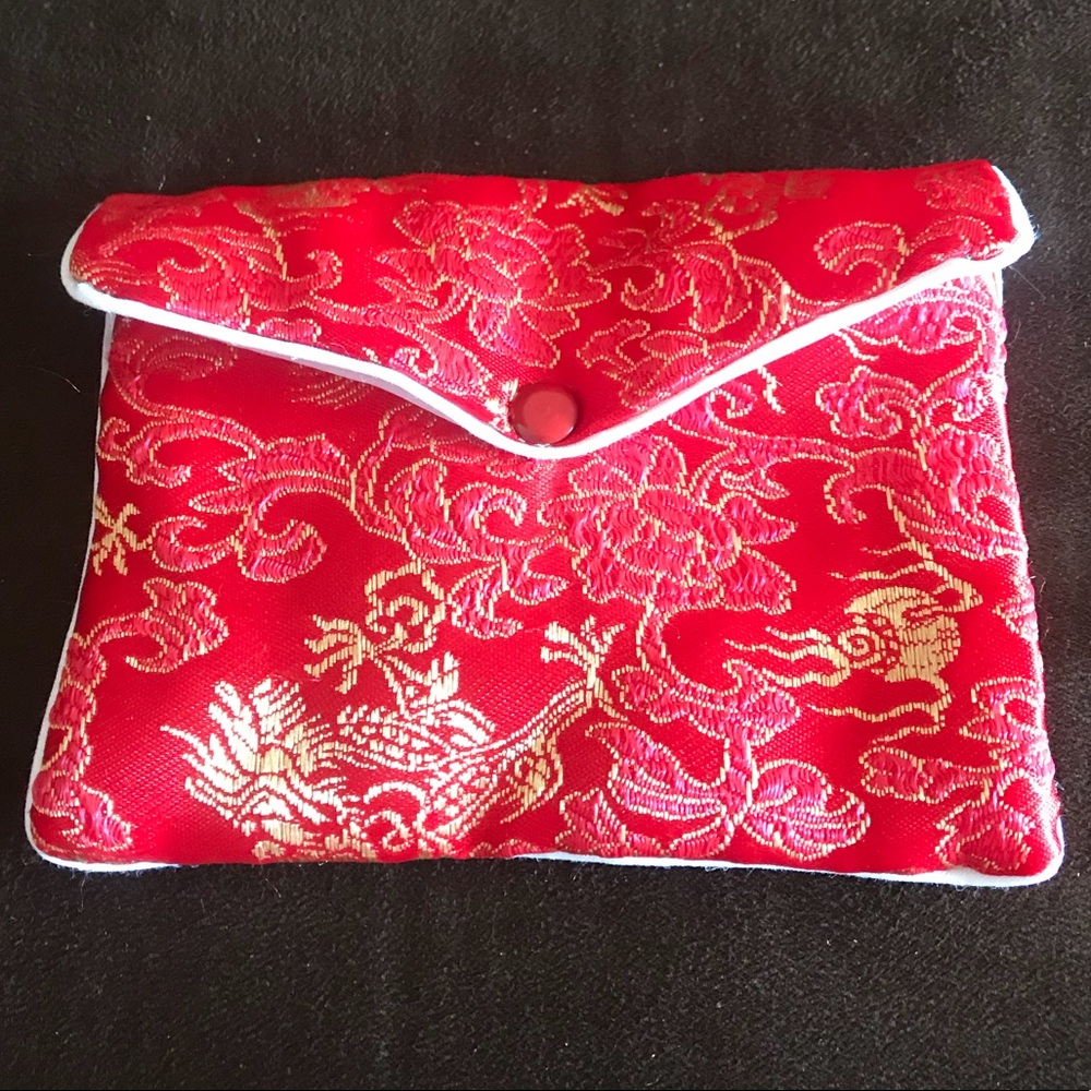 Pretty VTG Asian Motif Pouch